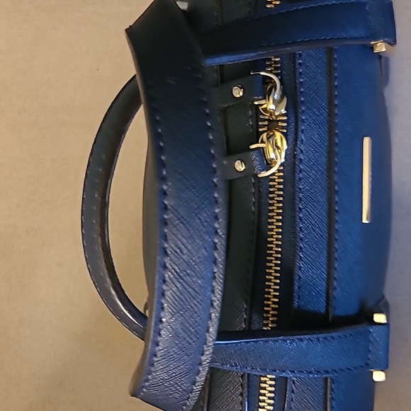 Kate Spade Newbury Lane Cassie Dome Bag - Picture 12 of 13